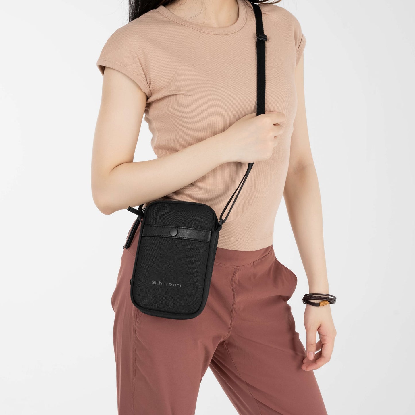 Simplicity Anti Theft Crossbody Wallet
- Sherpani