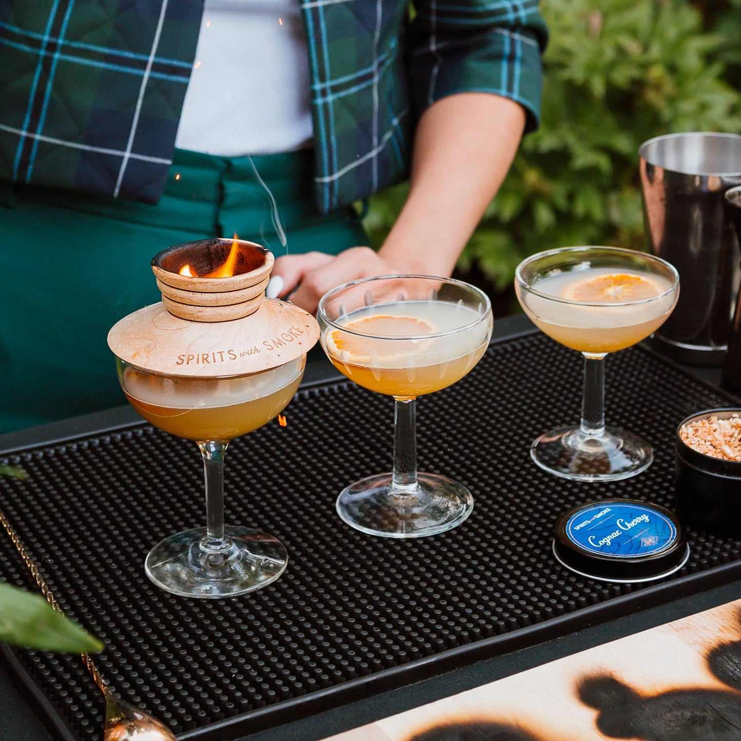 Cocktail Smoking Saucer Kit