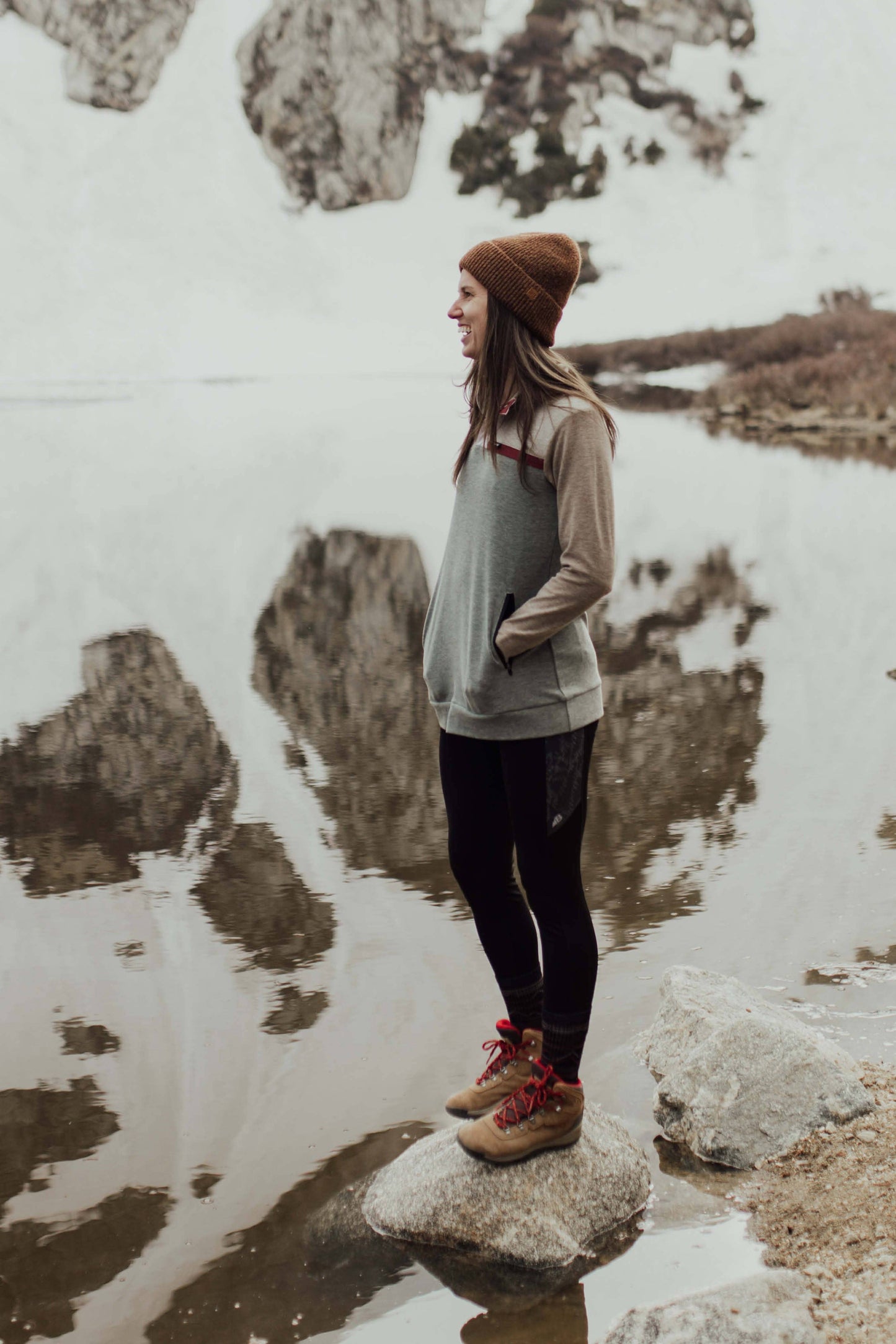 Women's Powell Fleece Pullover (Cuff Waist)