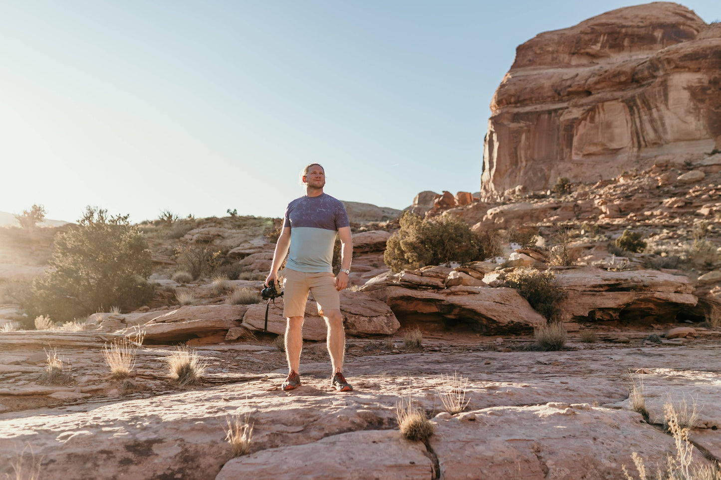 Men's Graphic Traverse Tek Tee
