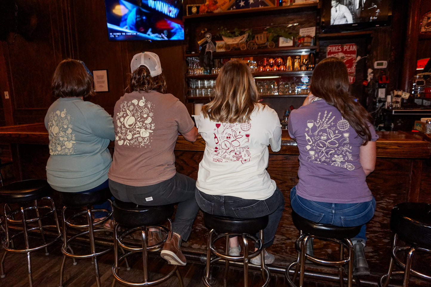 Palisade Wine Doodles Comfort Colors T-Shirt