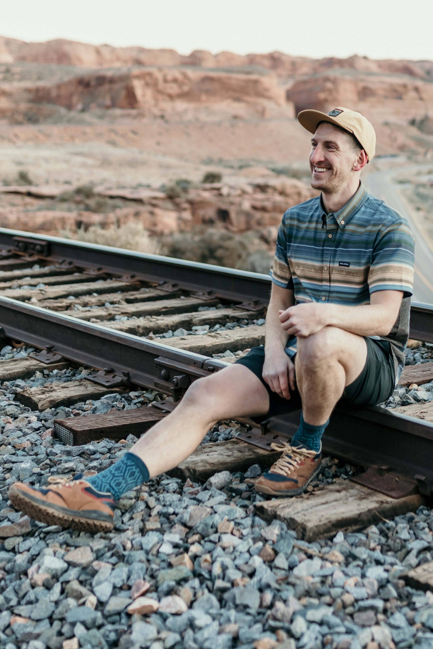 Men's Vista Stretch Button Down - Summit Loam